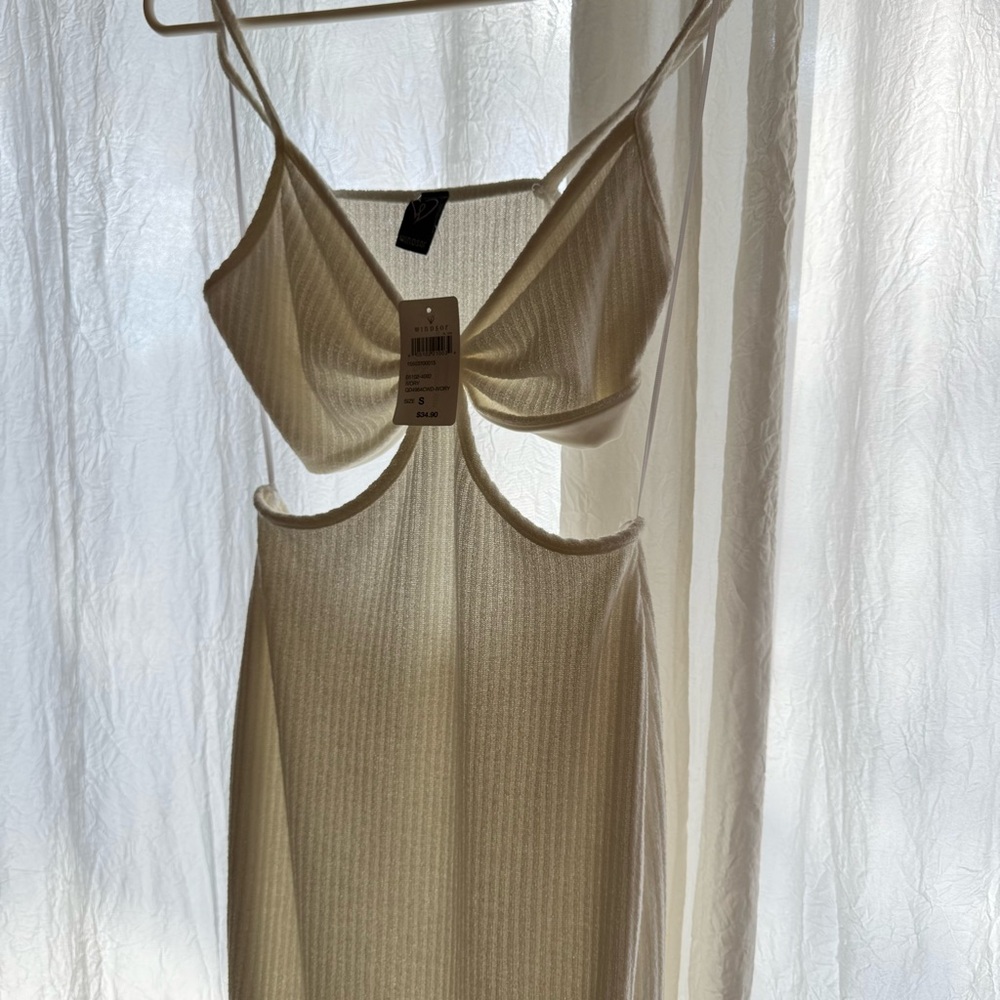 NWT Windsor Ivory Cutout Beach Summer Midi Dress - Picture 9 of 15
